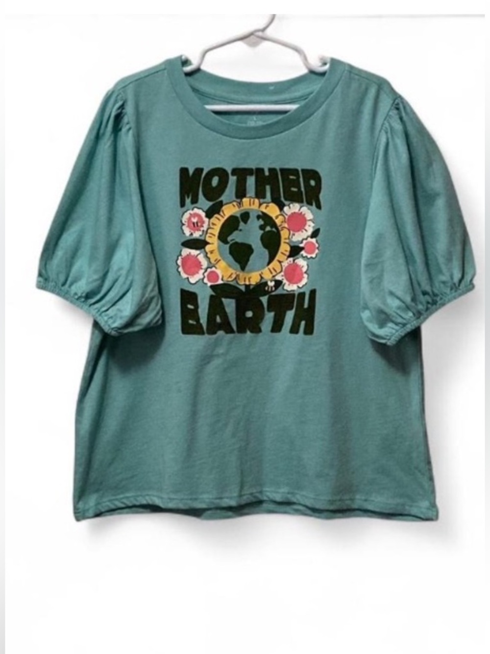 dip Green 'Mother Earth' Graphic Puff Sleeve Tee